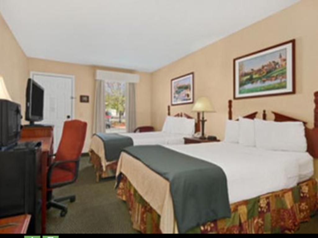 Baymont By Wyndham Greenville Oda fotoğraf